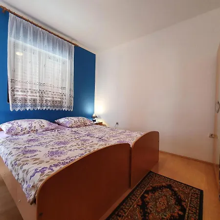 Tribunj Biserka Apartment *